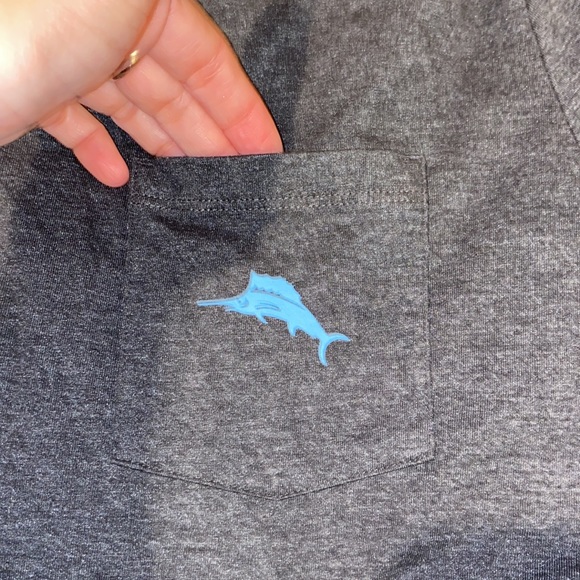 Tommy Bahama long sleeve tee shirt XL ‘ice the kicker’ beer football w/ pocket - Picture 4 of 6